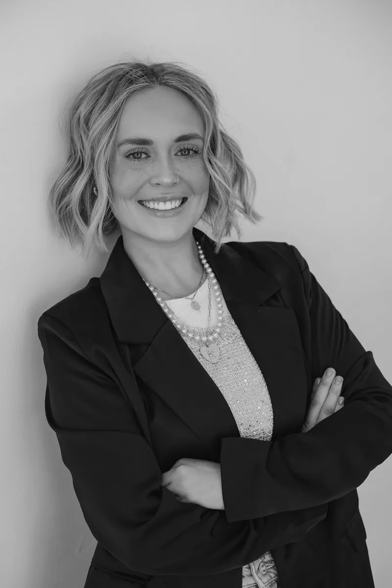 Khalei Waldrop, Social Media Director at Frame Restoration